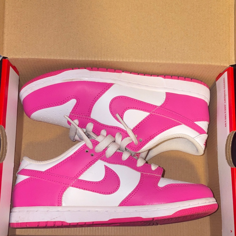 Nike Vibrant Pink and White Low-Tops